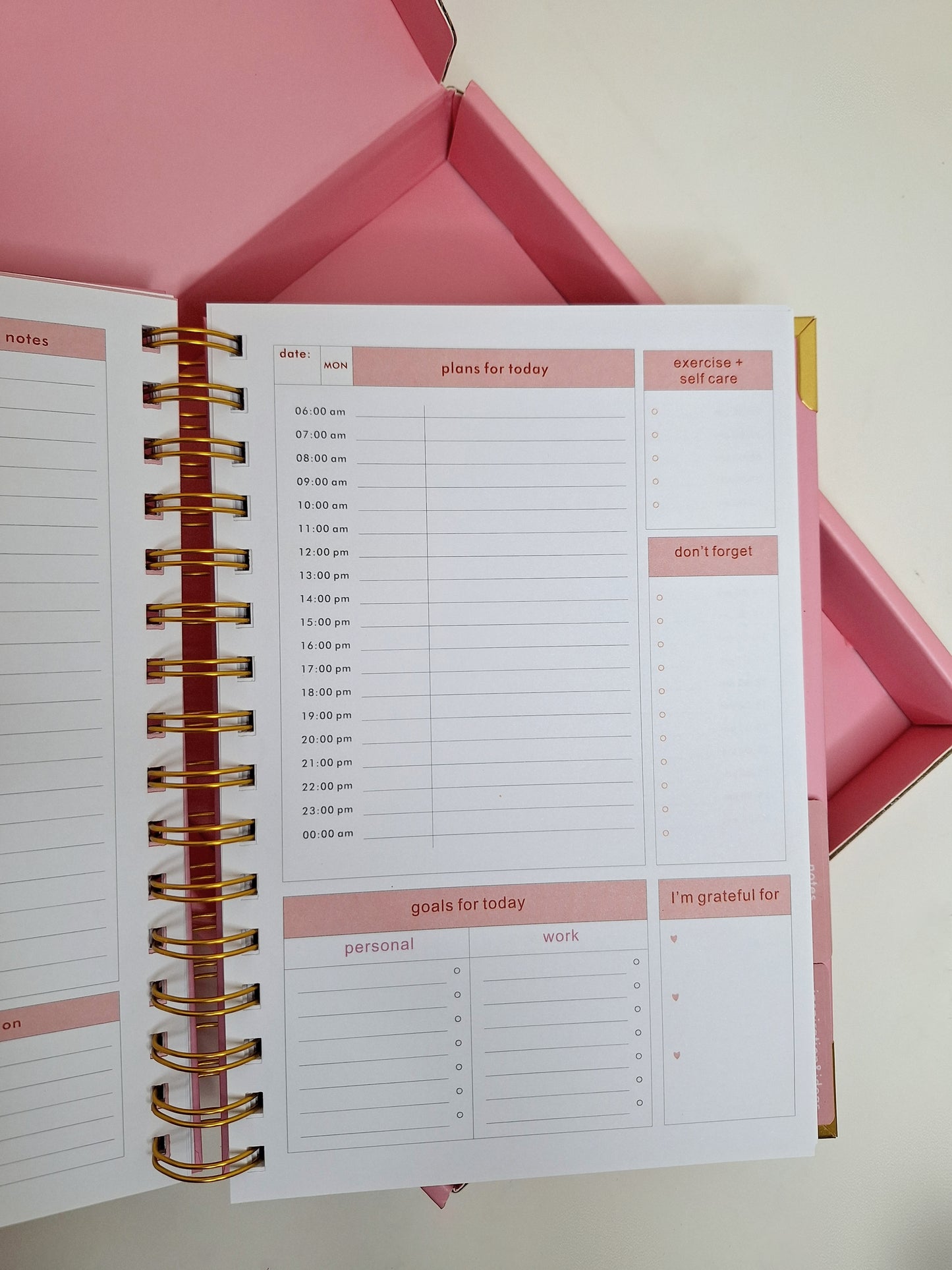 Daily Planner + Gift Box